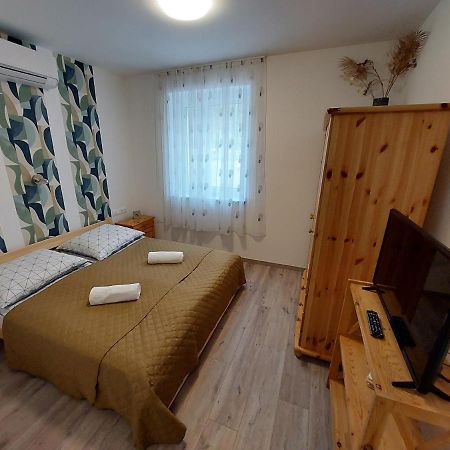 Kempi Kuckoja Balatonalmádi Exterior foto
