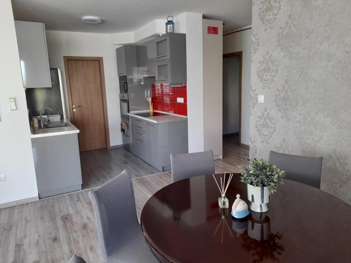 Kempi Kuckoja Balatonalmádi Exterior foto